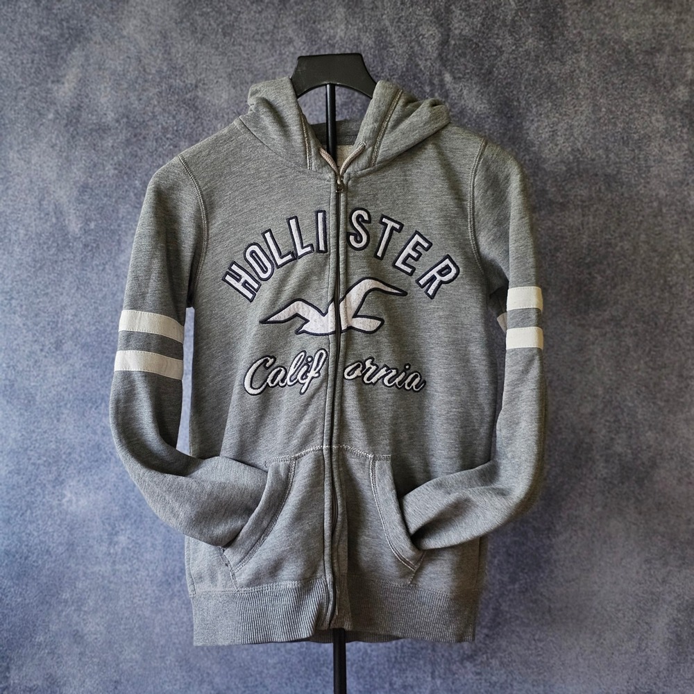 Hollister California full-zip hoodie Y2K skate style Women's small